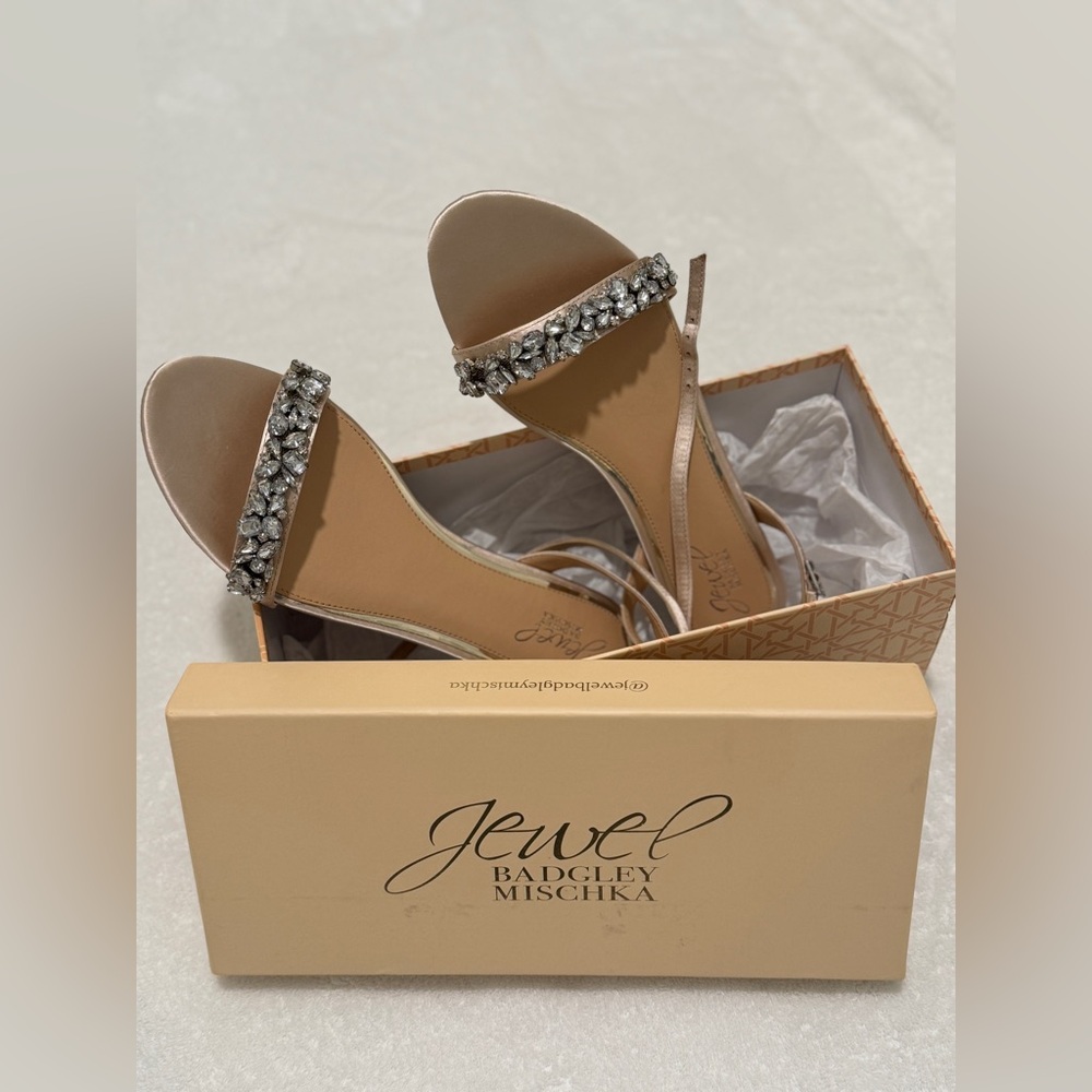 Badgley Mischka Jewel Embellished Bridal Sandals - Champagne